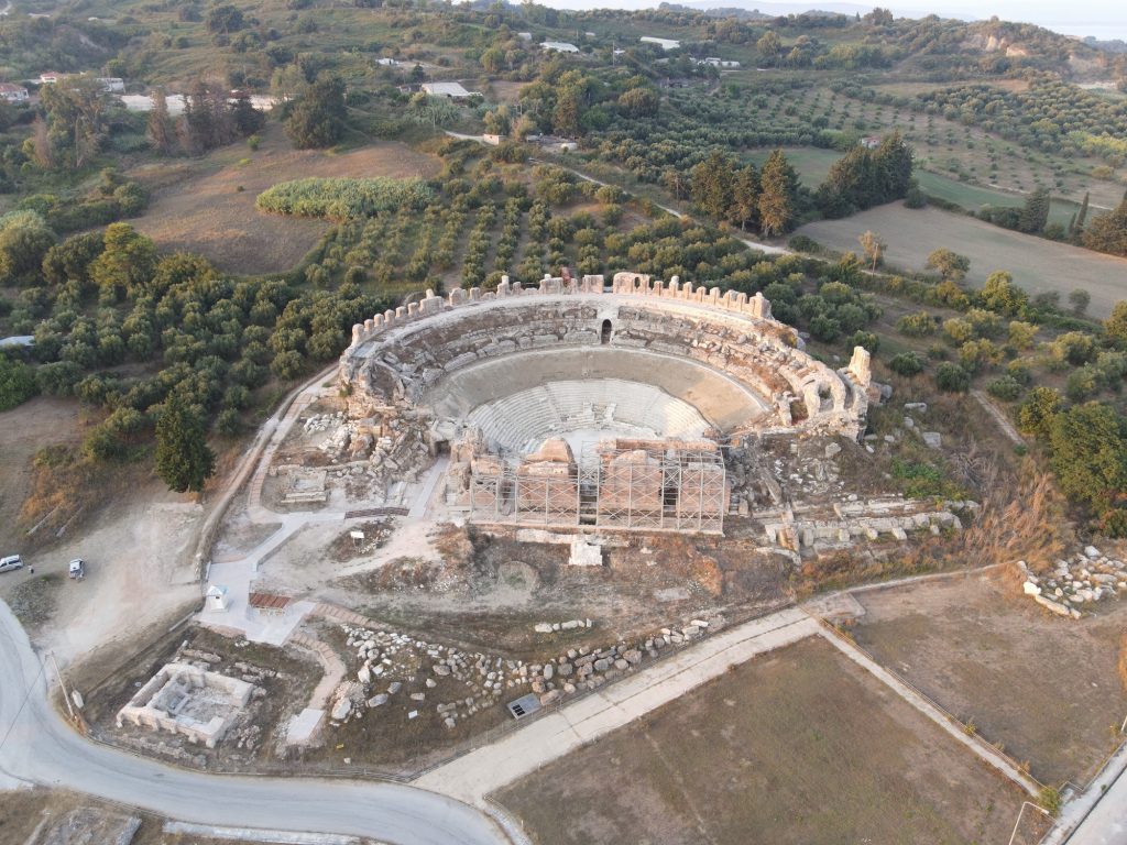 Θέατρο