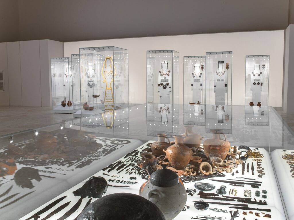 Κεντρικό Μουσειακό Κτίριο - Οι βασίλισσες των Μακεδόνων