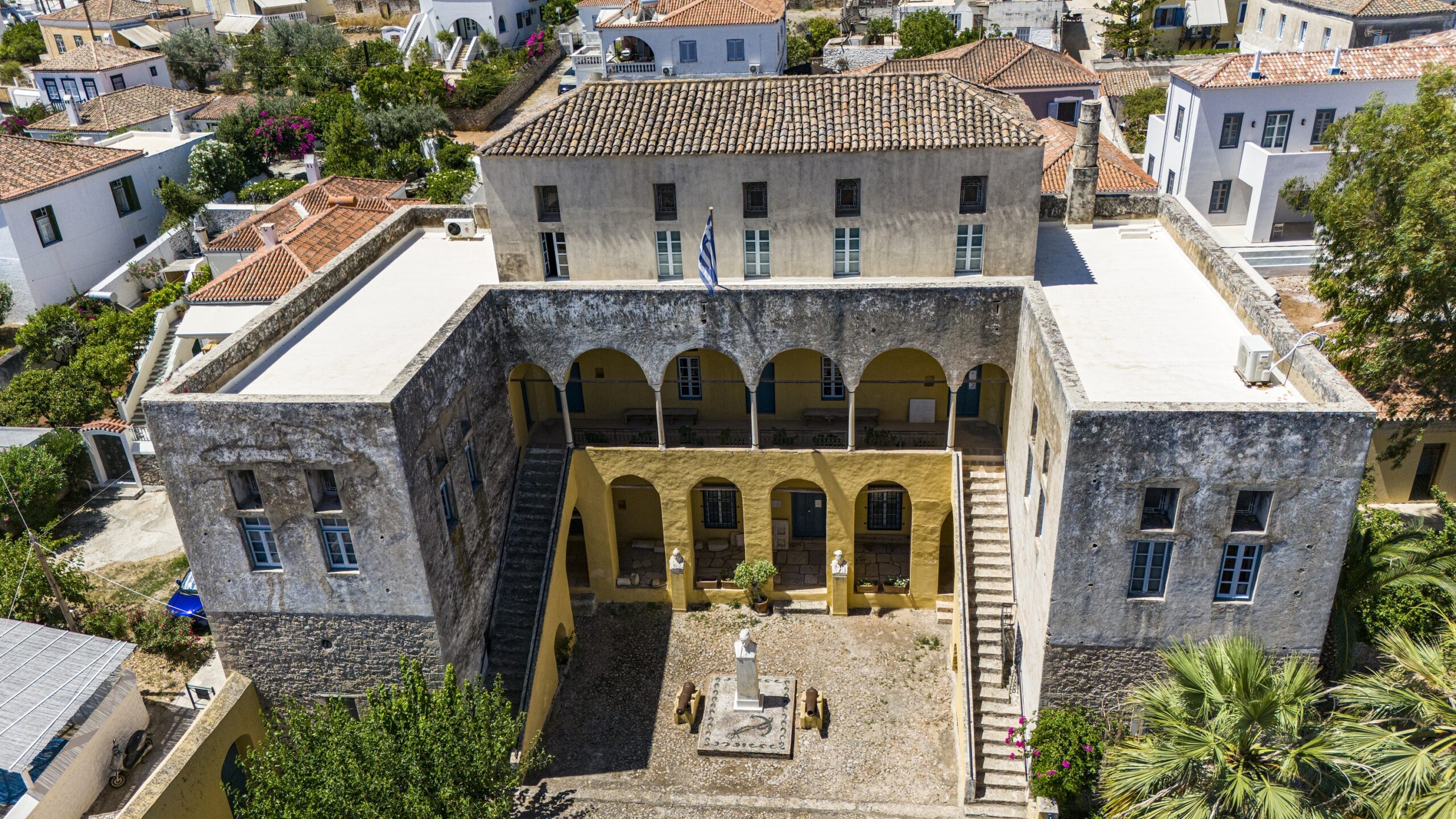 Μουσείο Σπετσών - Αρχοντικό Χατζηγιάννη Μέξη