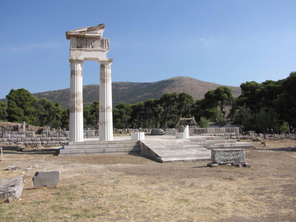 Το Πρόπυλο του Εστιατορίου