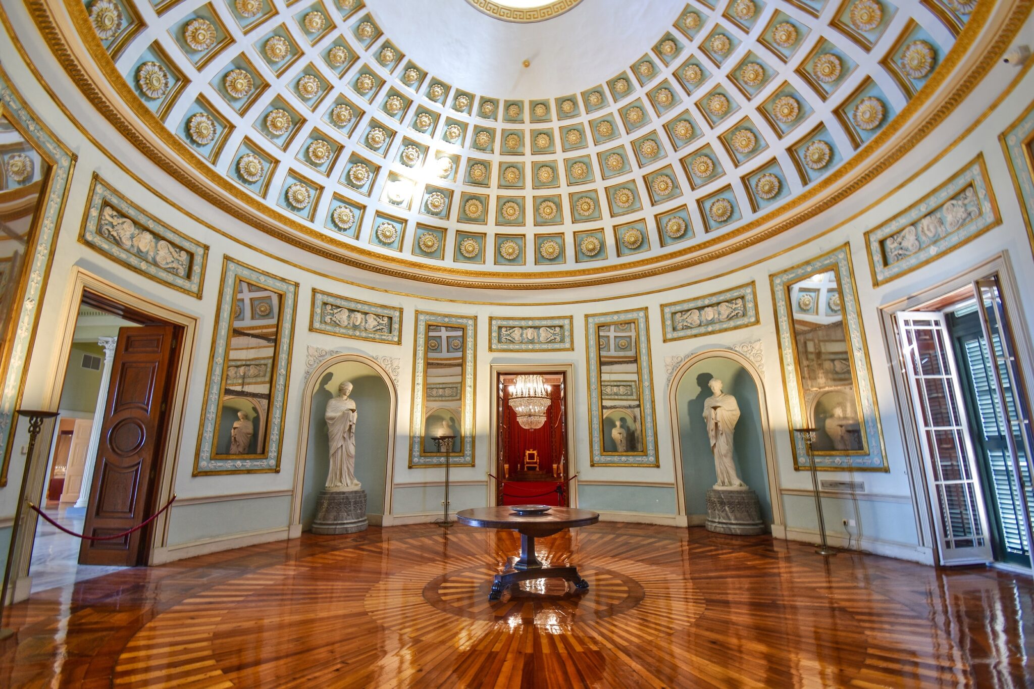 Αίθουσα υποδοχής - Ροτόντα