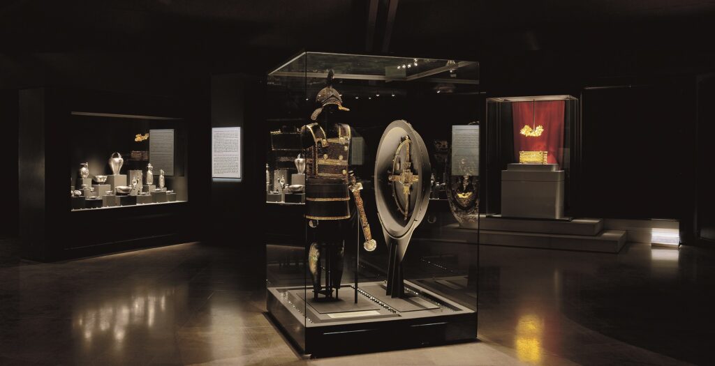 Βασιλικοί Τάφοι - Έκθεση Θησαυρών