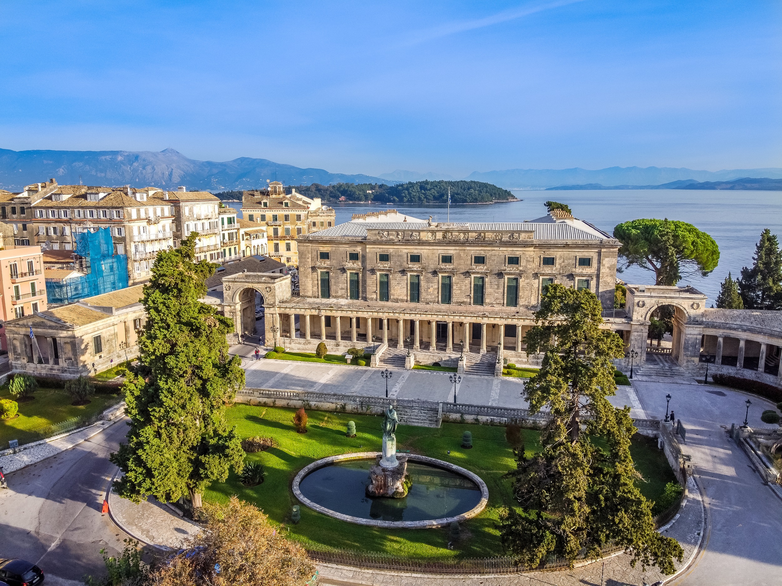 Ανάκτορα Αρχαγγέλου Μιχαήλ και Αγίου Γεωργίου