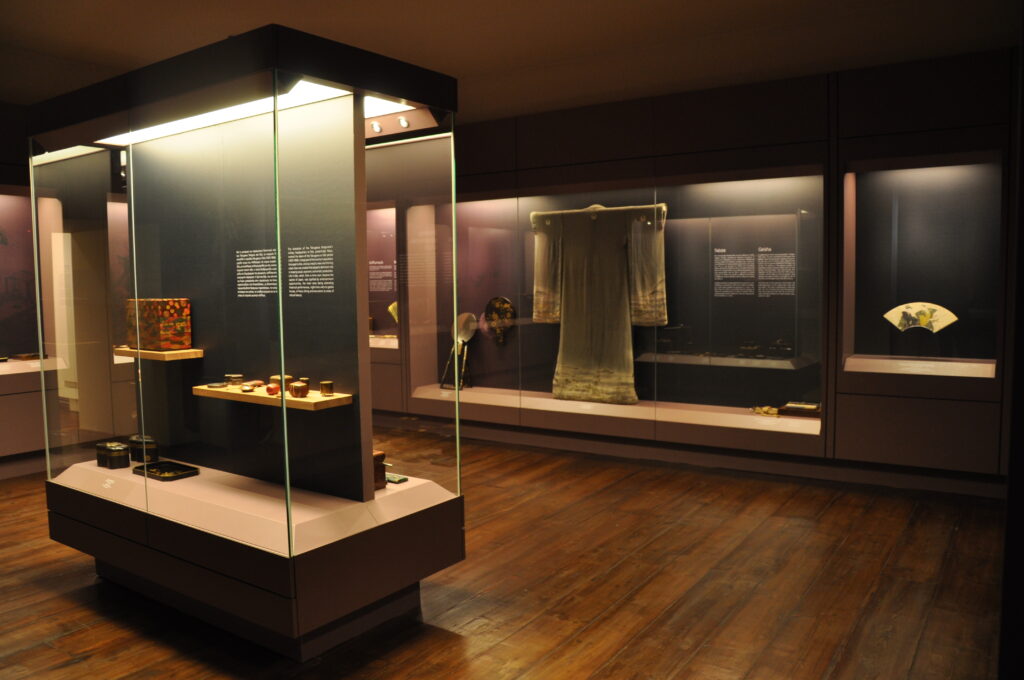 Εκθέματα από τη Συλλογή Ιαπωνικής Τέχνης