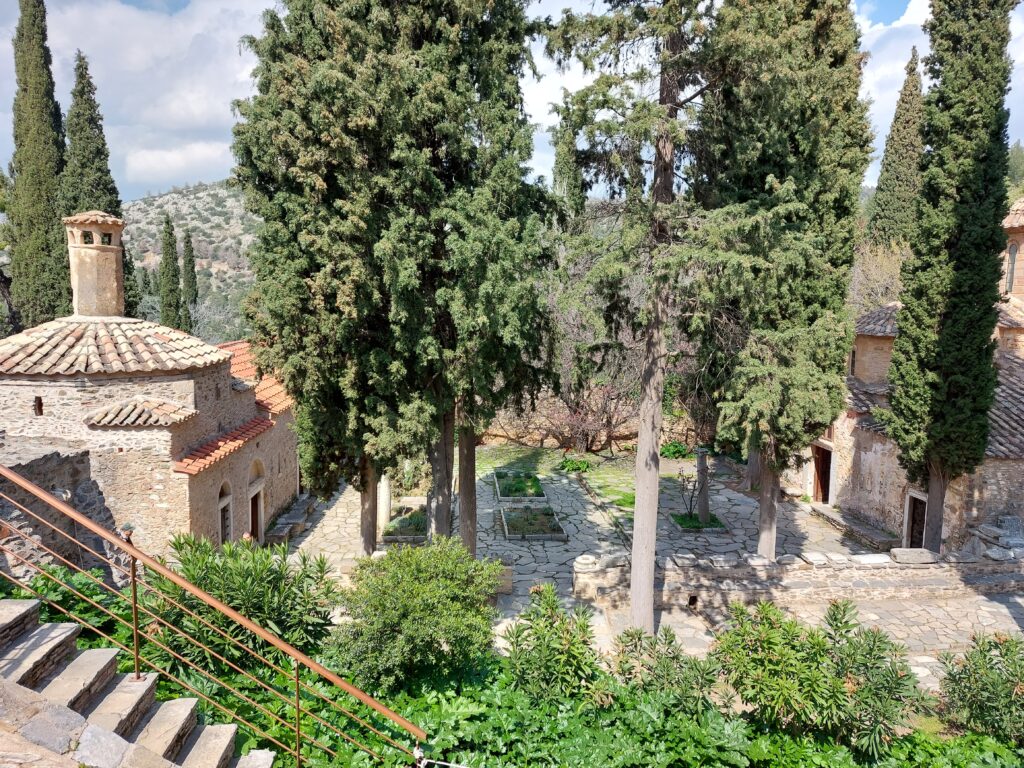 Γενική άποψη της αυλής