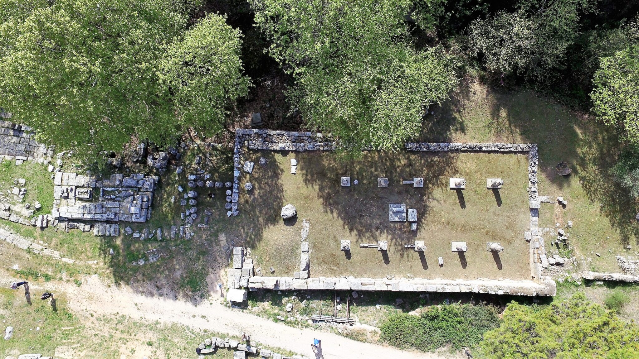 Ο ναός και ο βωμός του Αμφιαράου