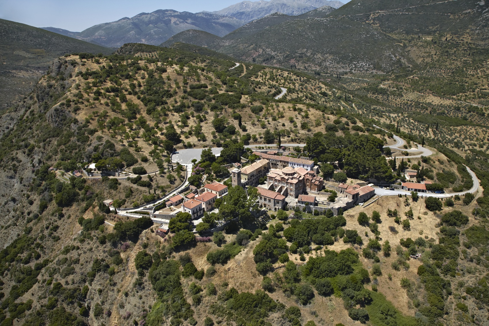 Μονή Οσίου Λουκά