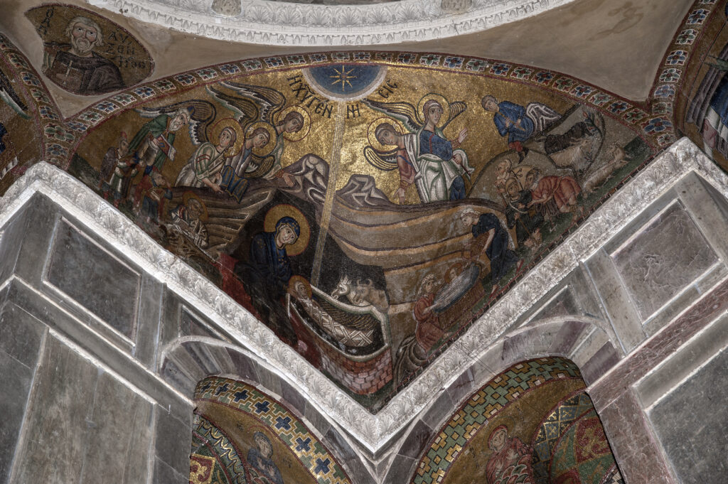 Μονή Οσίου Λουκά